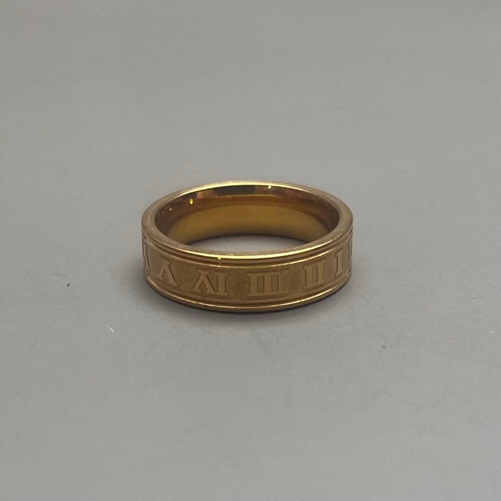 Y2K Gold Roman Numeral Ring – Vintage Style Adjustable Band, Unisex, New